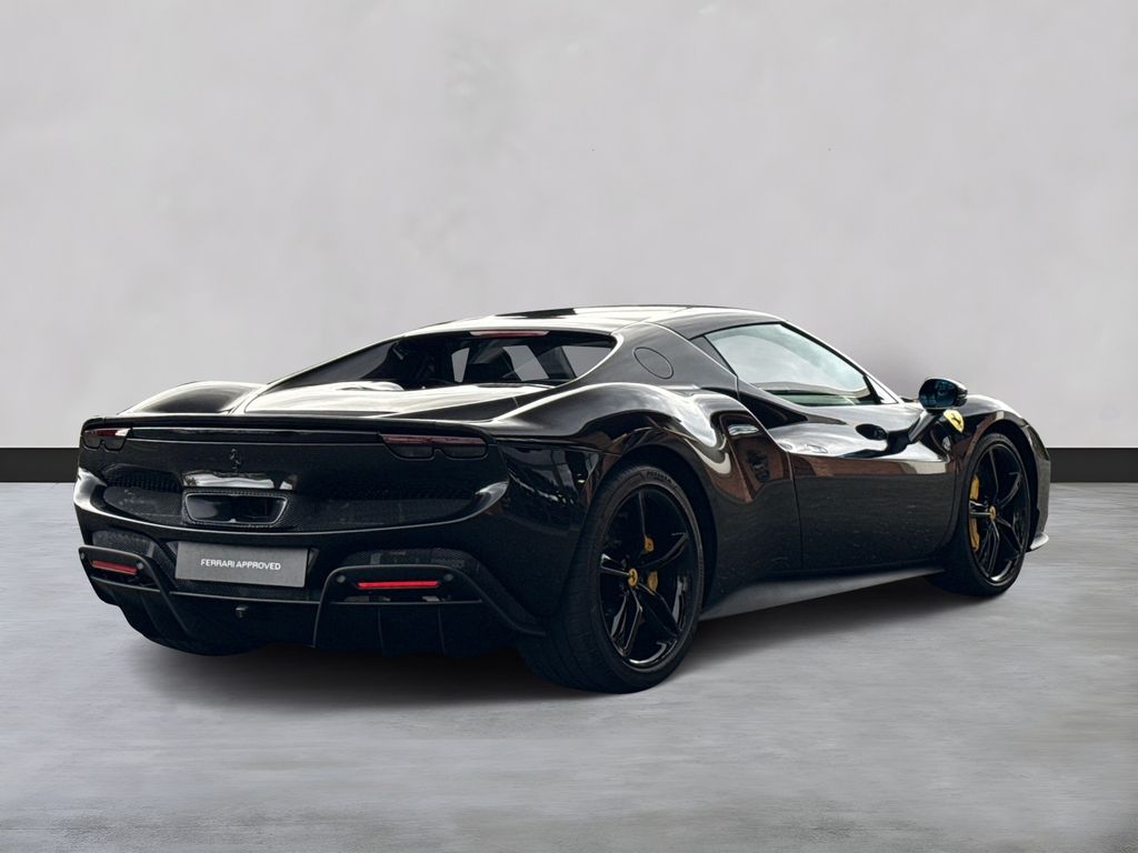 Ferrari 296 GTB 2025