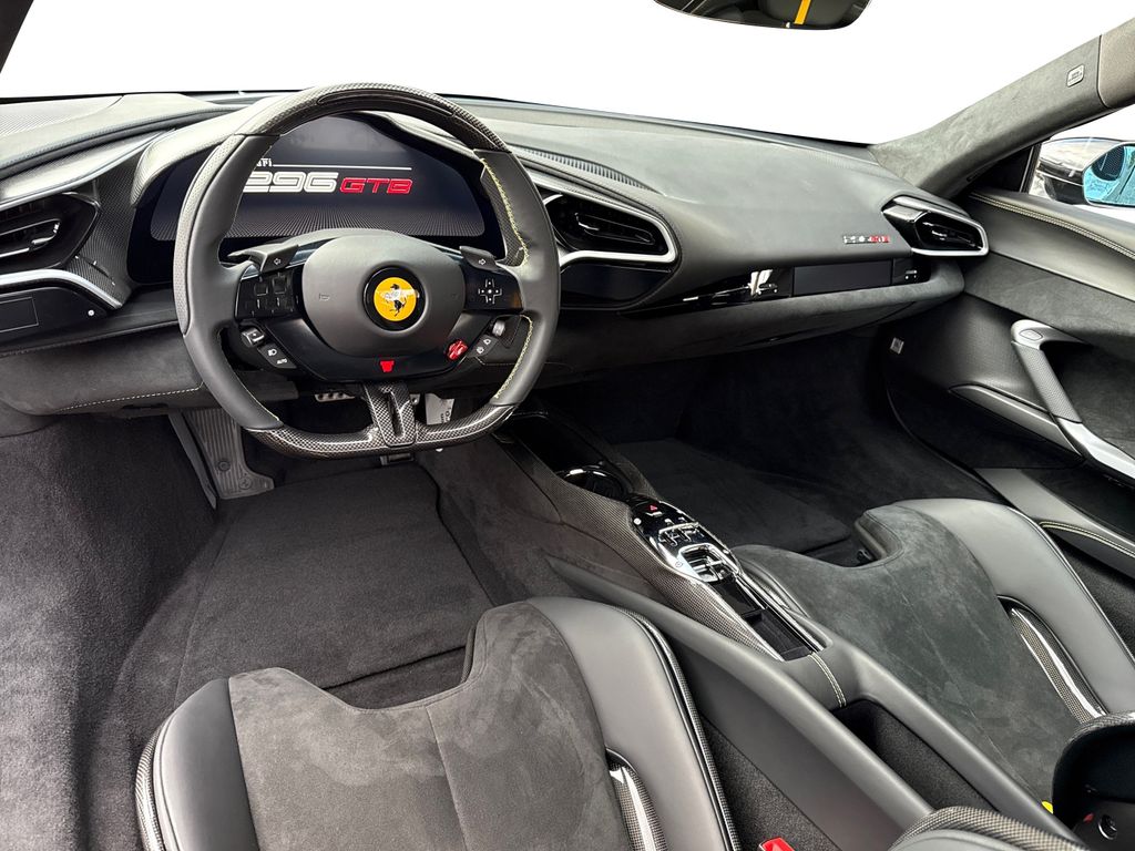 Ferrari 296 GTB 2025