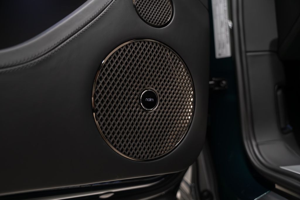 Bentley Continental GTC 2024