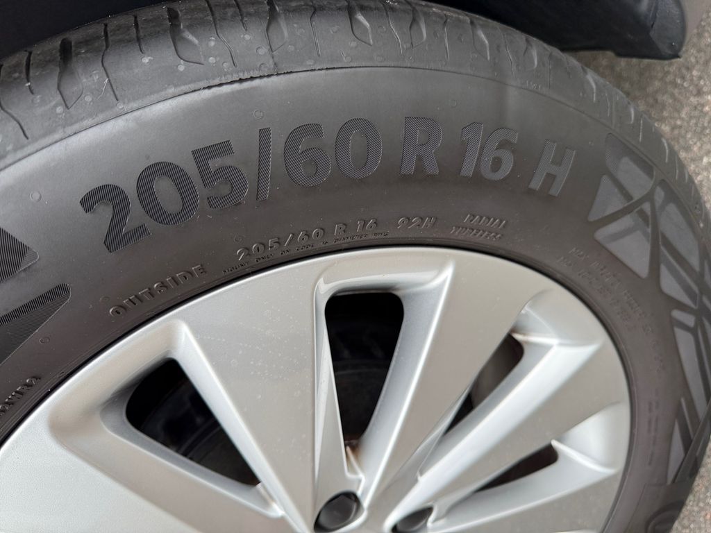 Seat Arona 2021