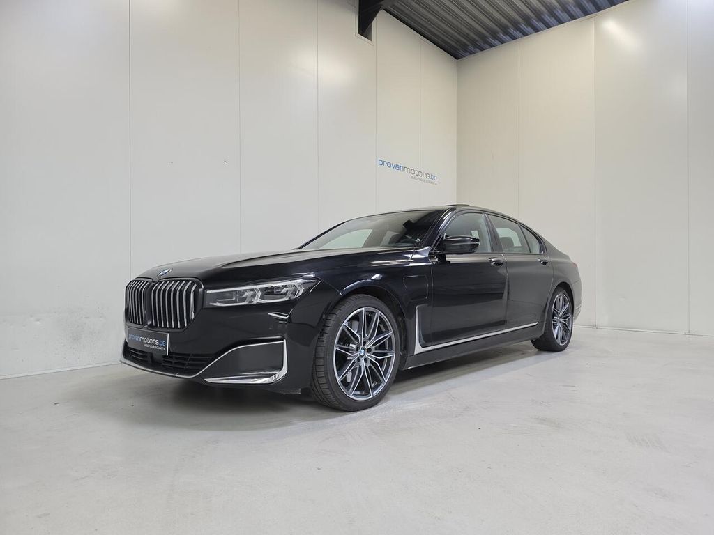 BMW 745 2020