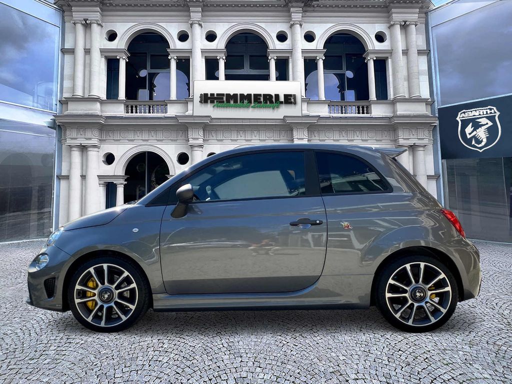 Abarth 695 2024