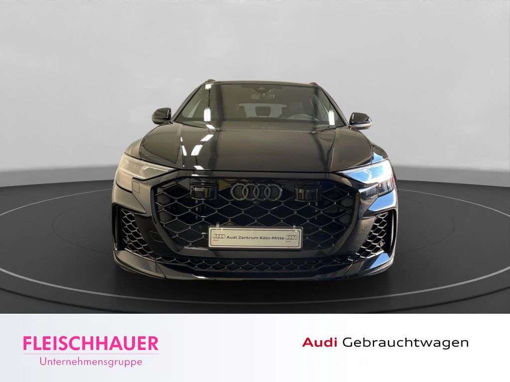 Audi RSQ8 2025