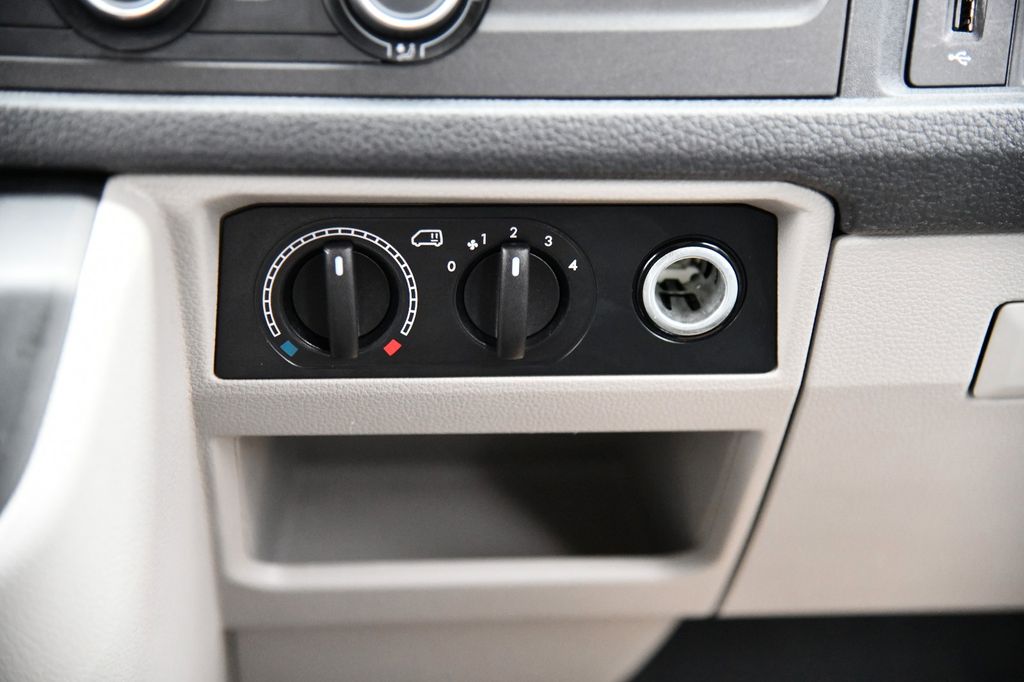 Volkswagen T6 Transporter 2019