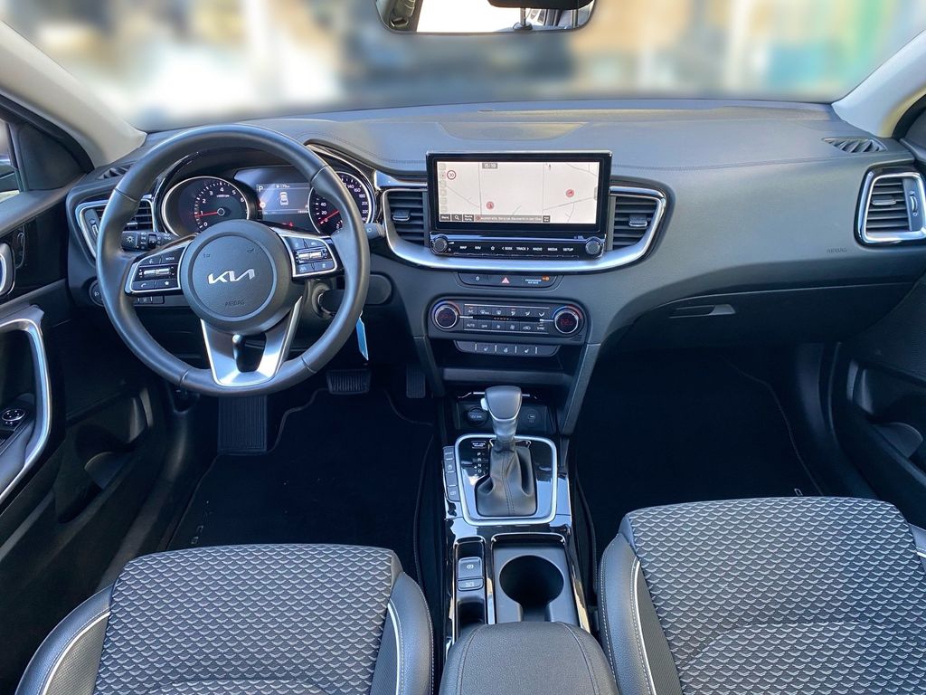 Kia XCeed 2025