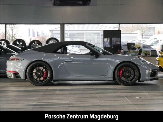 Porsche 992 2024