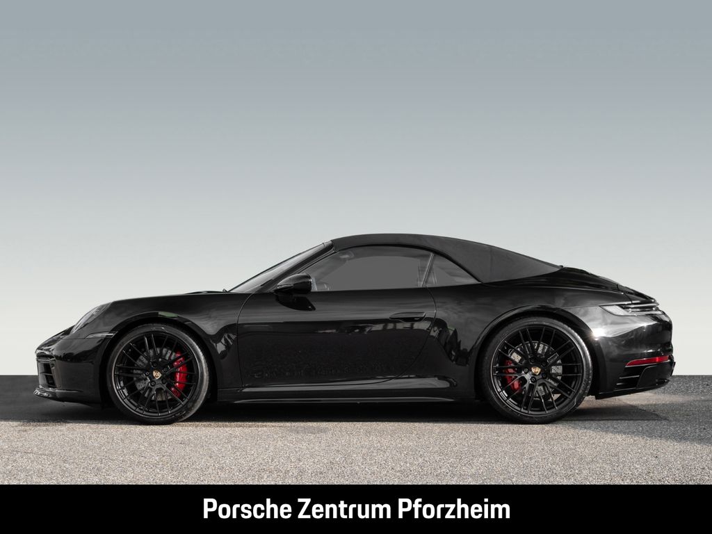 Porsche 992 2023