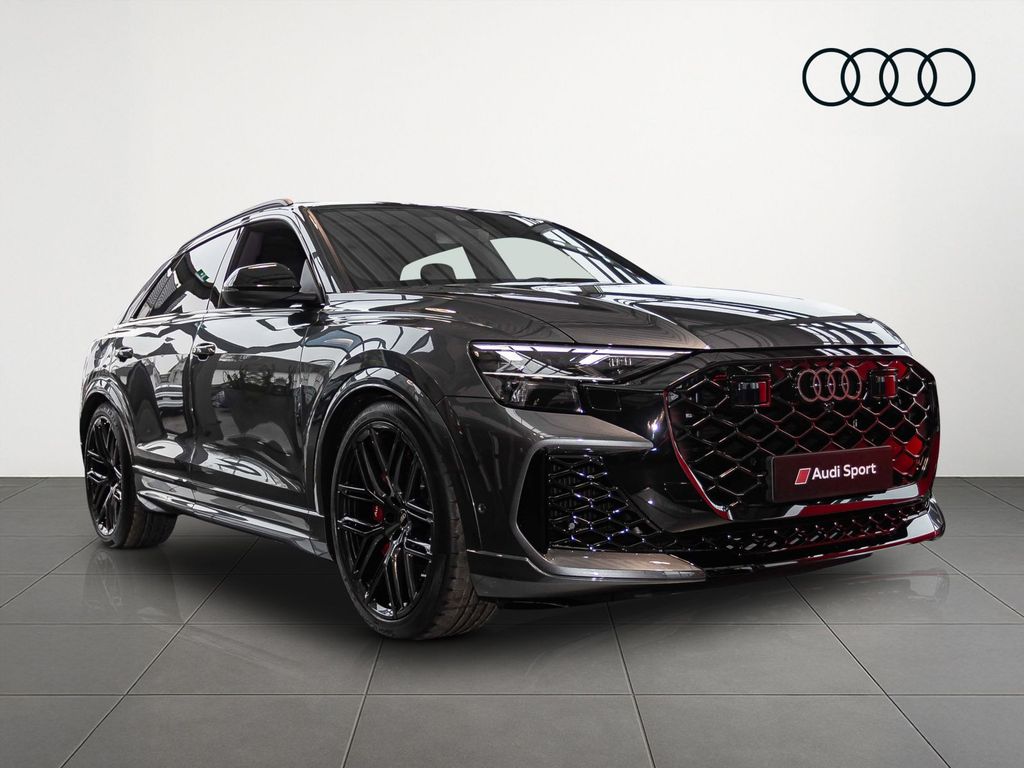 Audi RSQ8