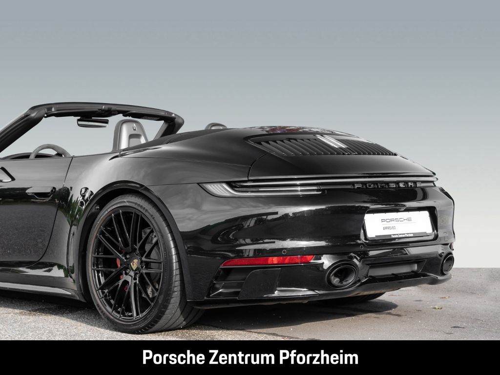 Porsche 992 2023