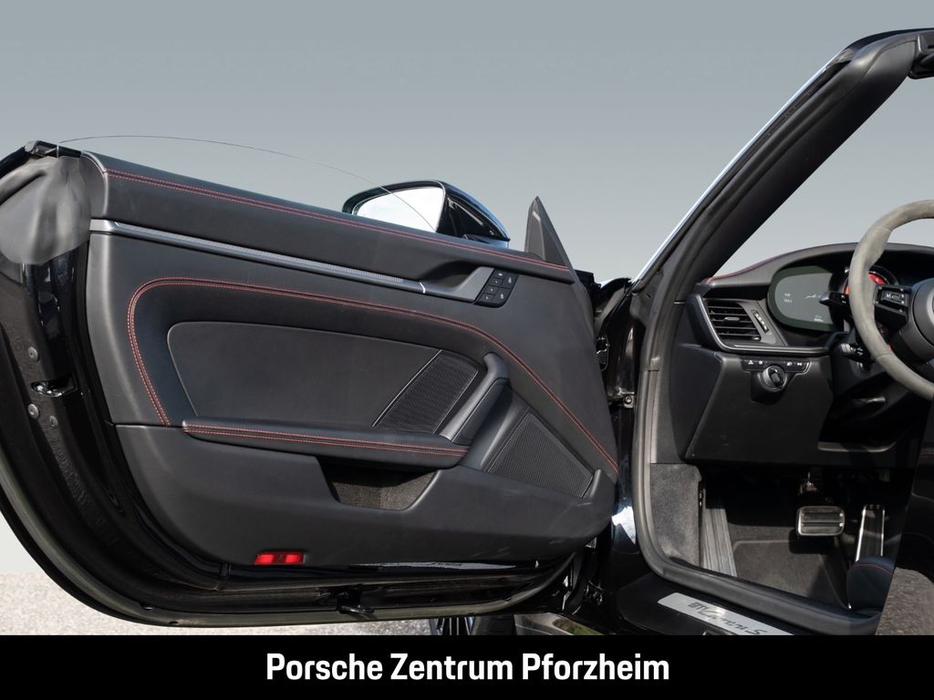 Porsche 992 2023