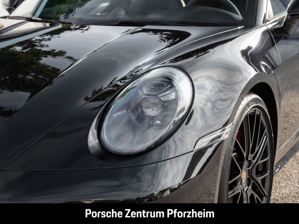 Porsche 992 2023