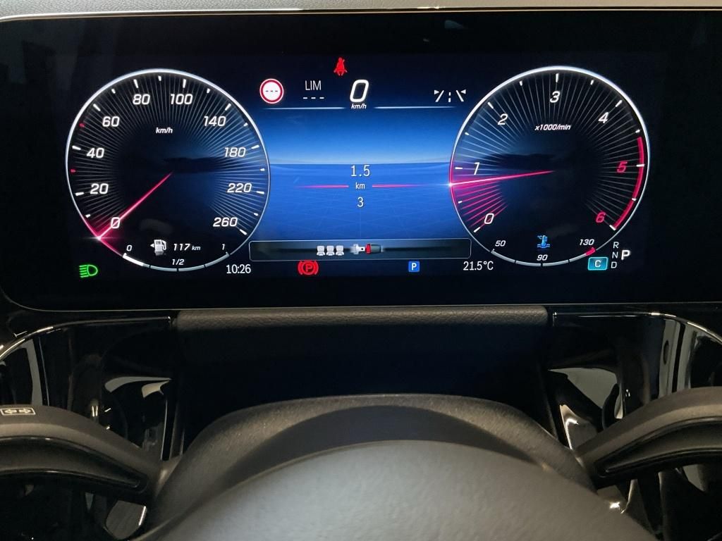 Mercedes-Benz B 220 2025