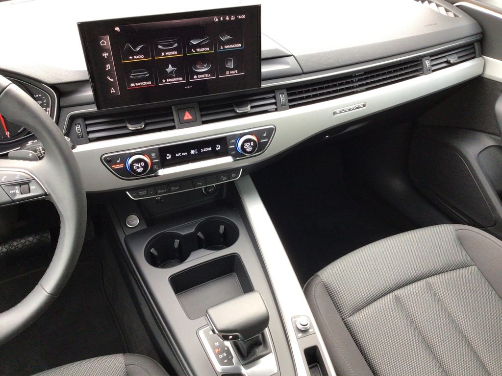 Audi A4 Allroad 2024