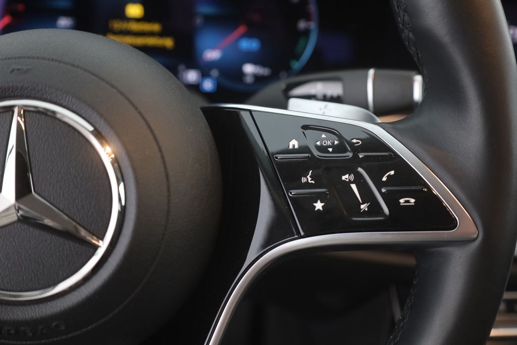 Mercedes-Benz E 300 2022