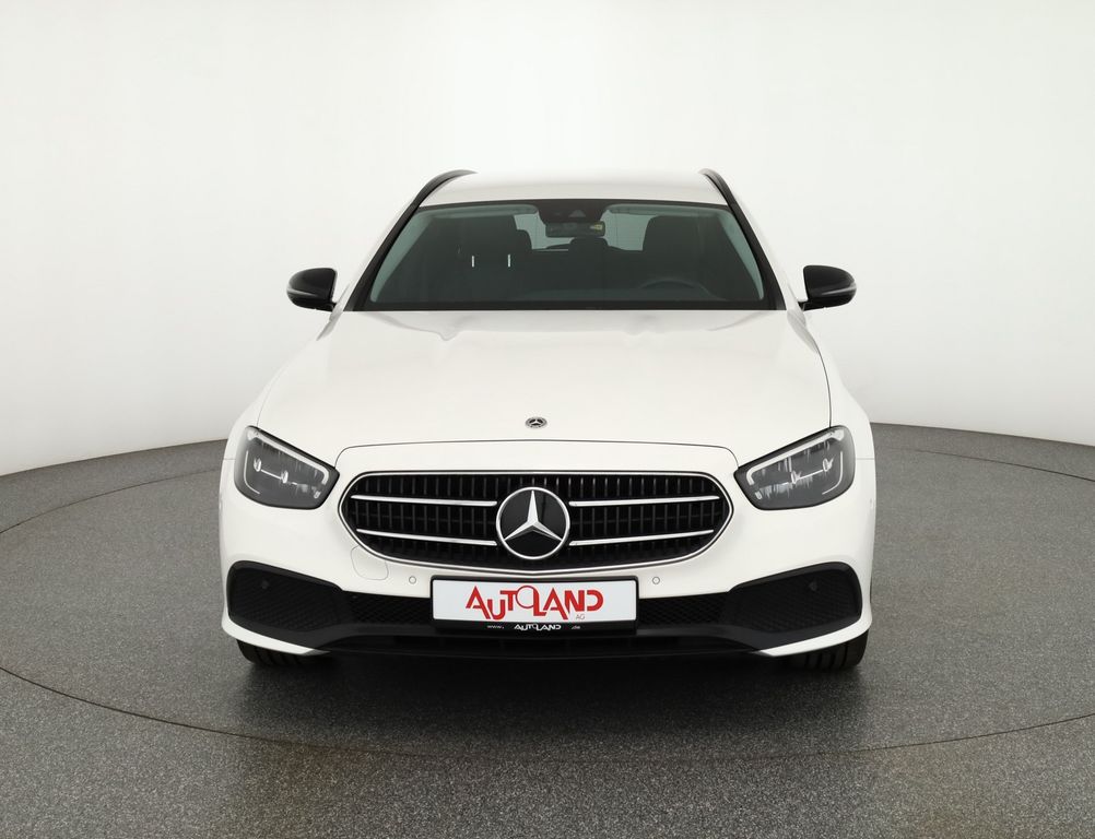 Mercedes-Benz E 300 2022