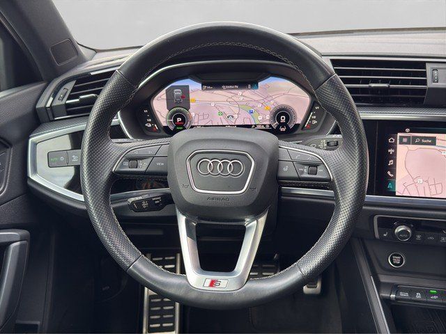 Audi Q3 2021