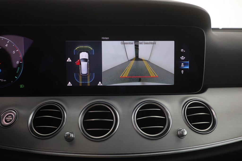 Mercedes-Benz E 300 2022