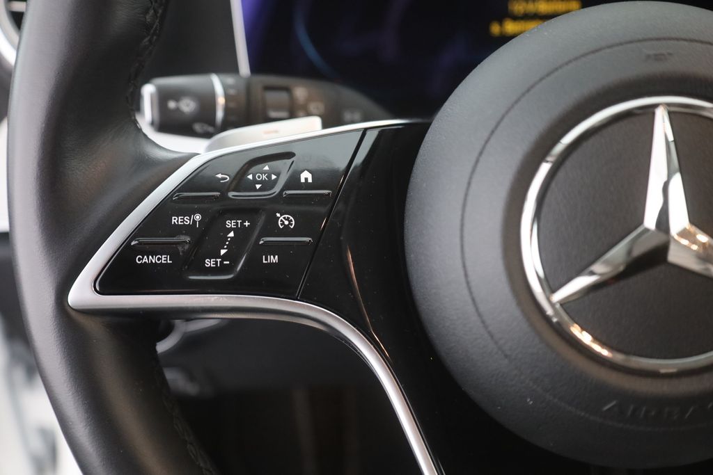 Mercedes-Benz E 300 2022