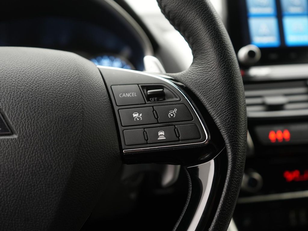 Mitsubishi Eclipse Cross 2024