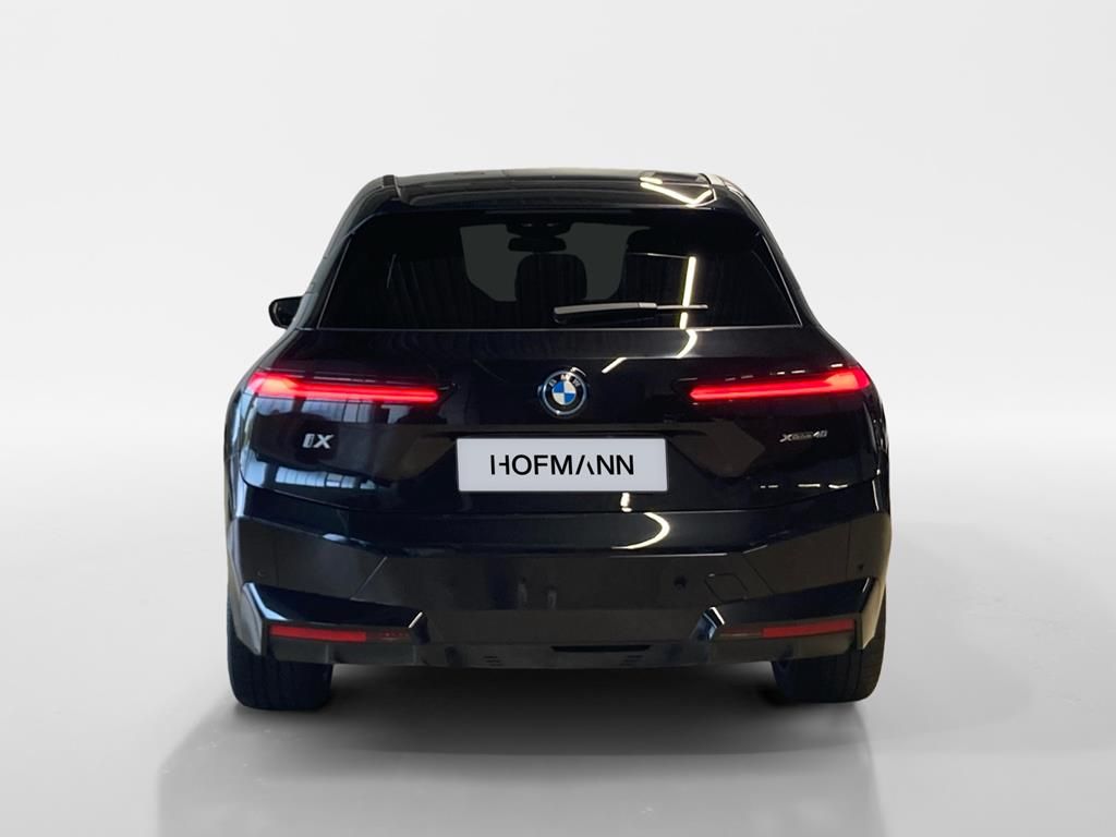 BMW iX 2023