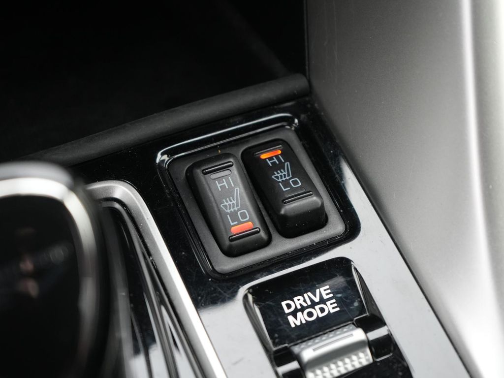 Mitsubishi Eclipse Cross 2024