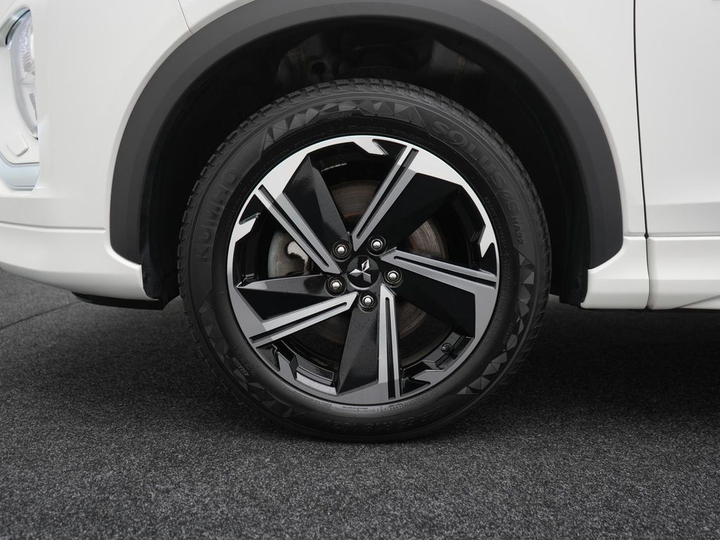 Mitsubishi Eclipse Cross 2024