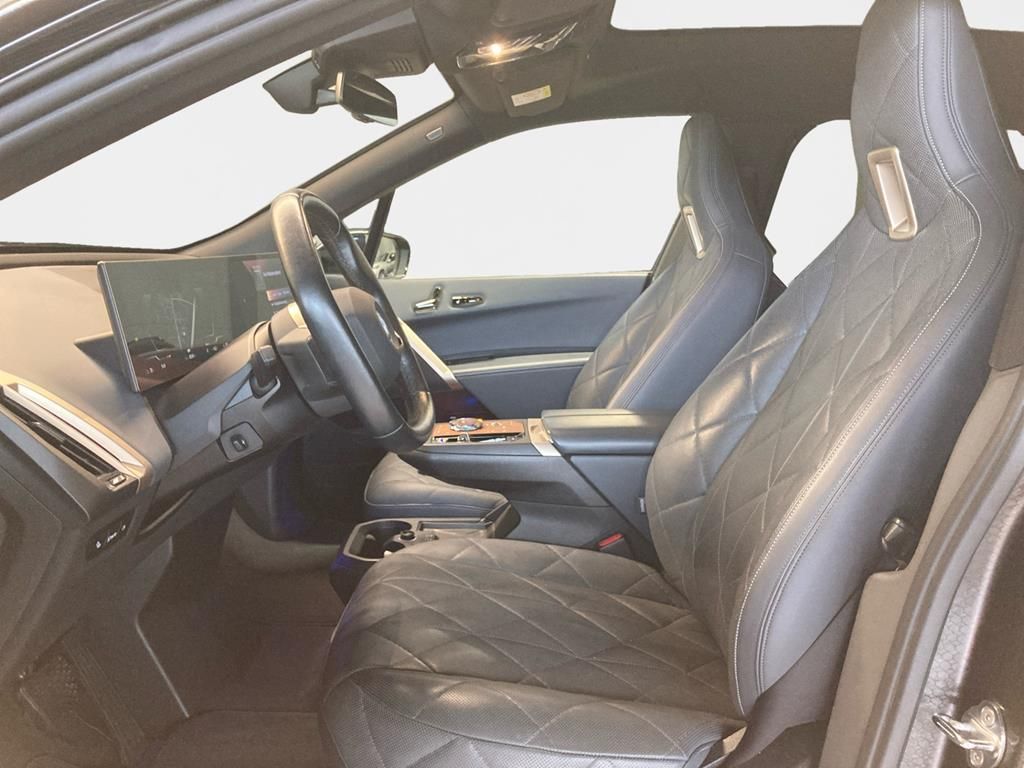 BMW iX 2023