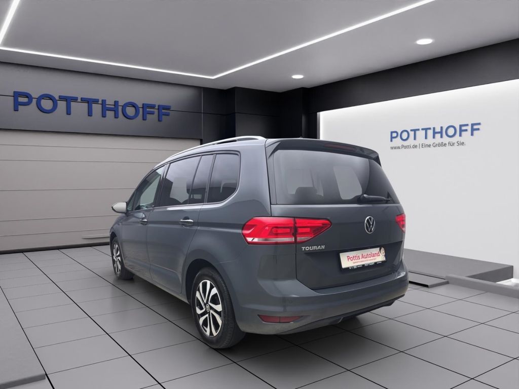 Volkswagen Touran 2021