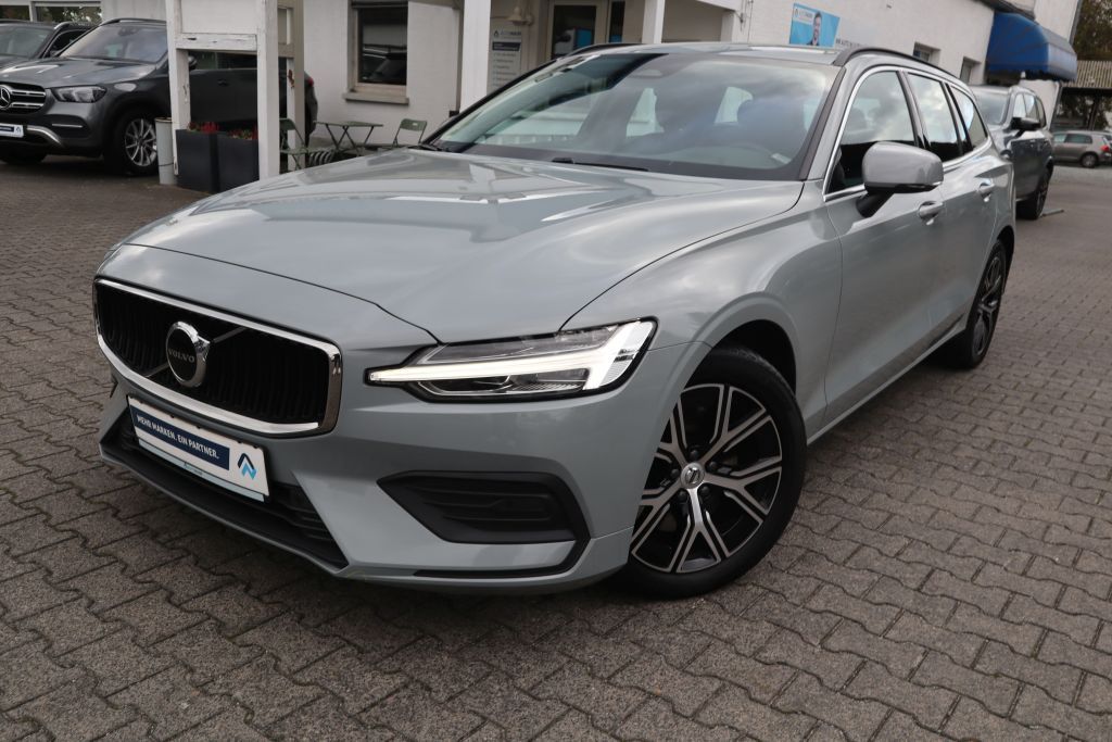 Volvo V60 2023