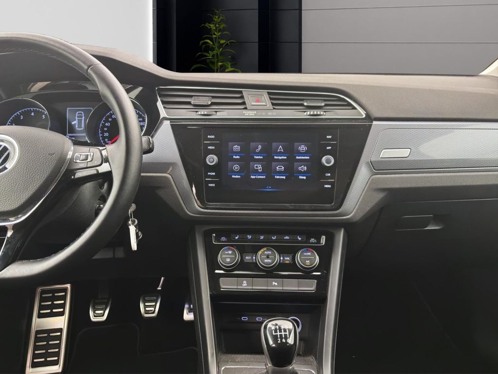 Volkswagen Touran 2021