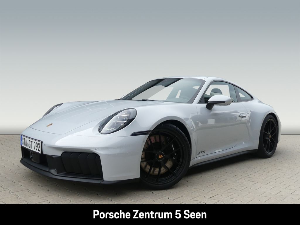 Porsche 992 2025