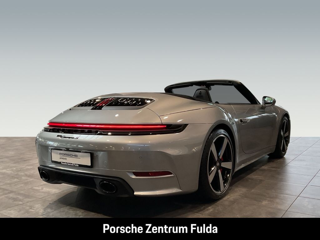 Porsche 992 2025