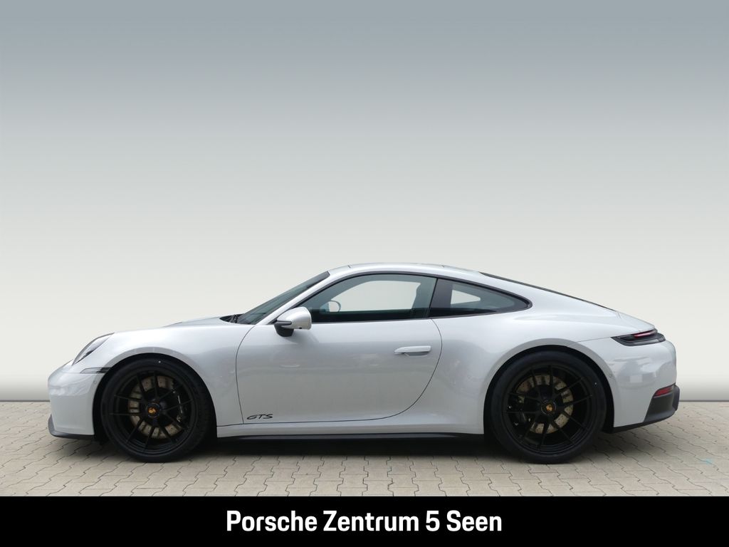 Porsche 992 2025