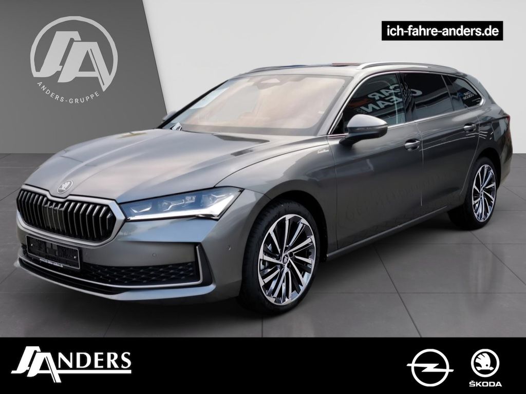 Skoda Superb 2025