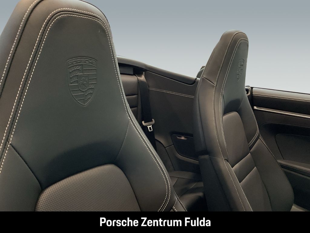 Porsche 992 2025