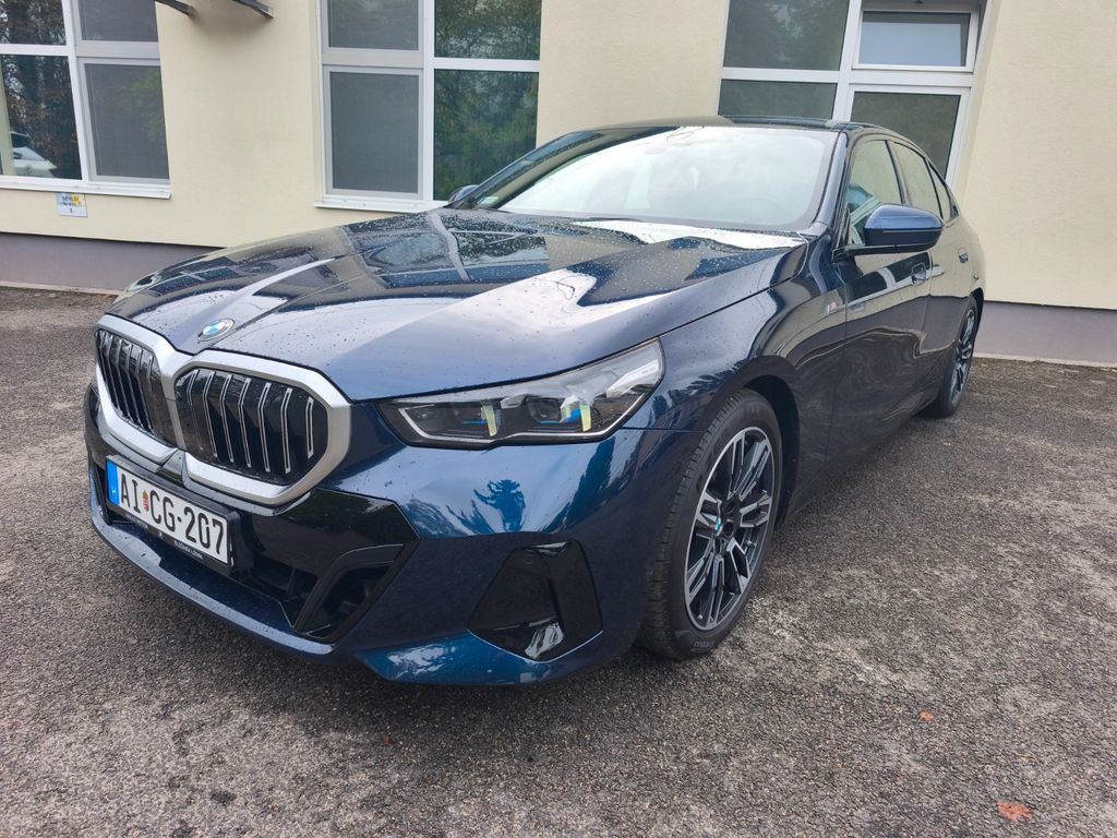 BMW 520 2024