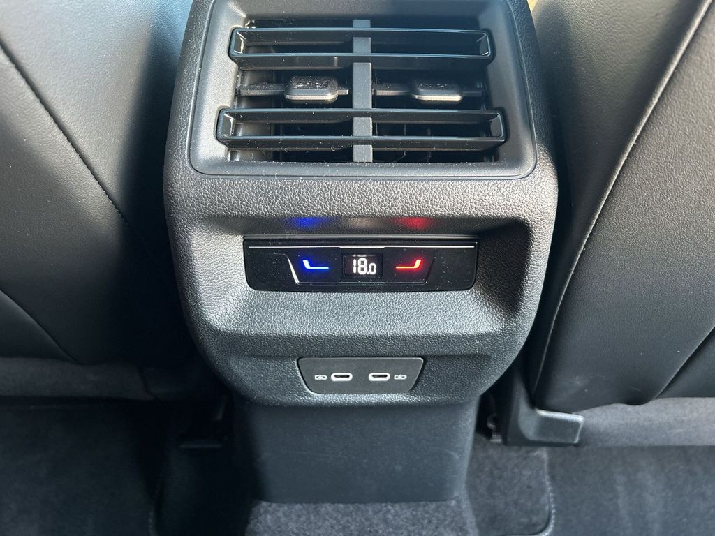 Volkswagen Tiguan 2025