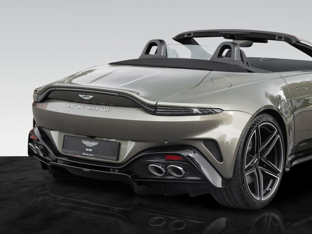 Aston Martin V8 Vantage 2025