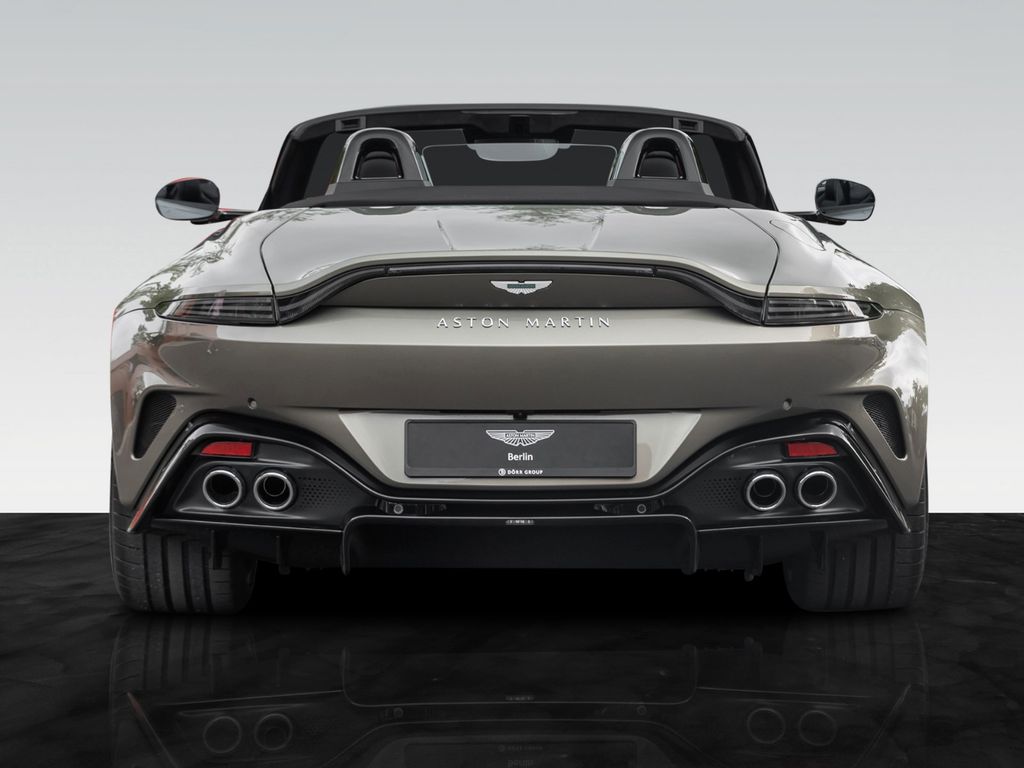 Aston Martin V8 Vantage 2025