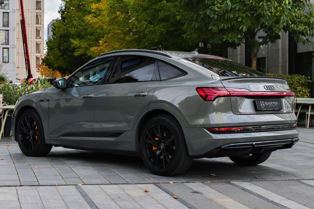 Audi e-tron 2022
