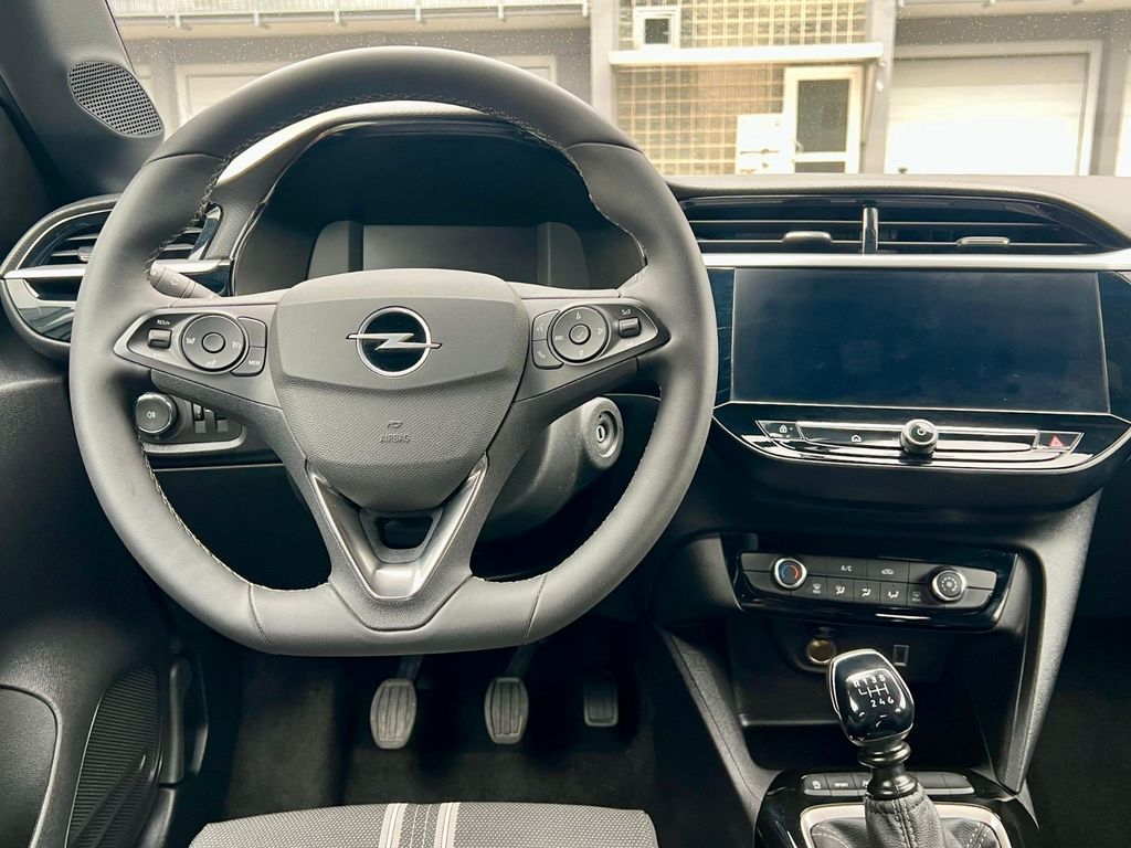 Opel Corsa 2024