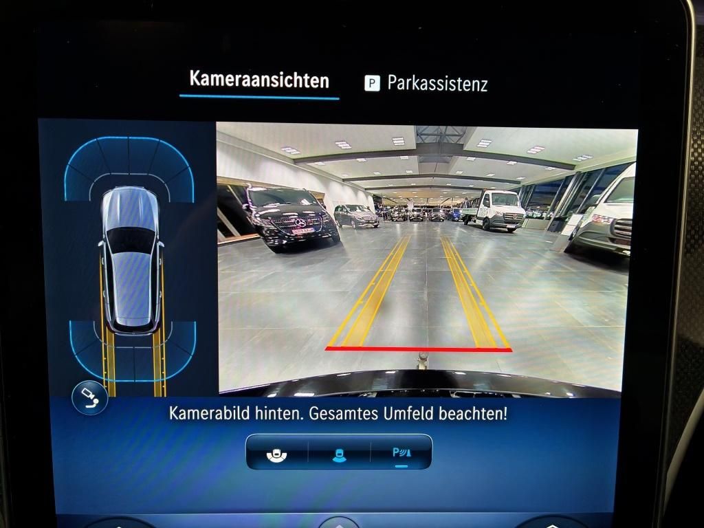 Mercedes-Benz C 300 2025