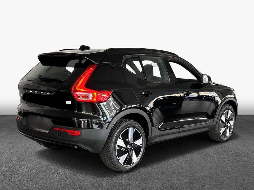 Volvo XC40 2024