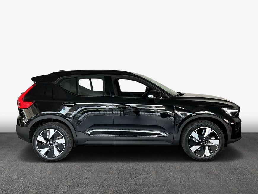 Volvo XC40 2024