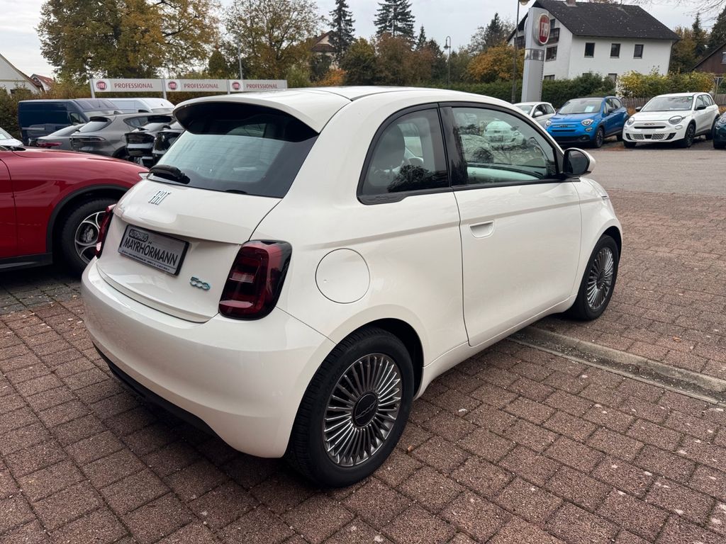 Fiat 500e 2023