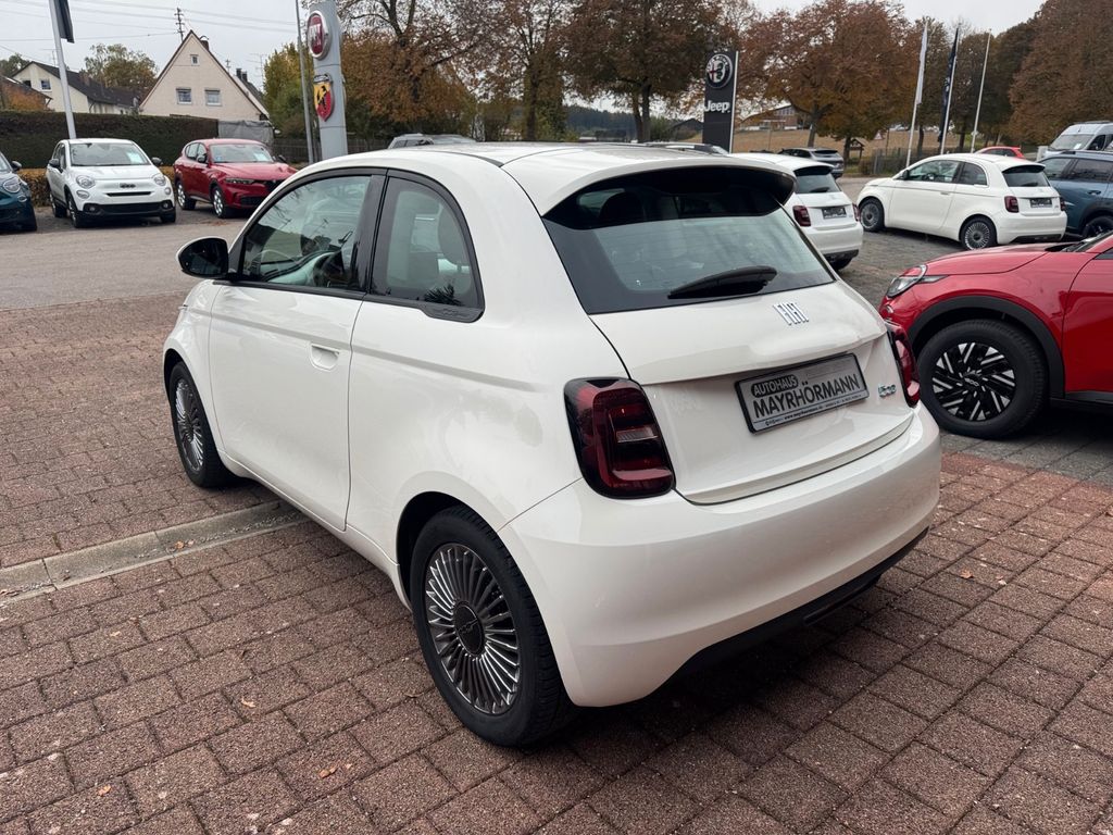 Fiat 500e 2023