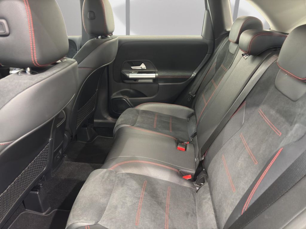 Mercedes-Benz B 250 2022