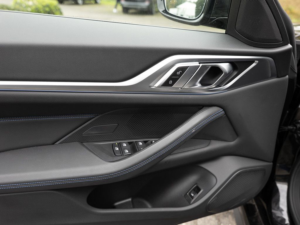 BMW i4 2024