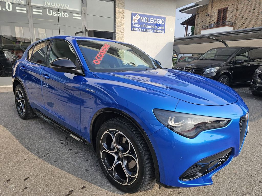 Alfa Romeo Stelvio 2023