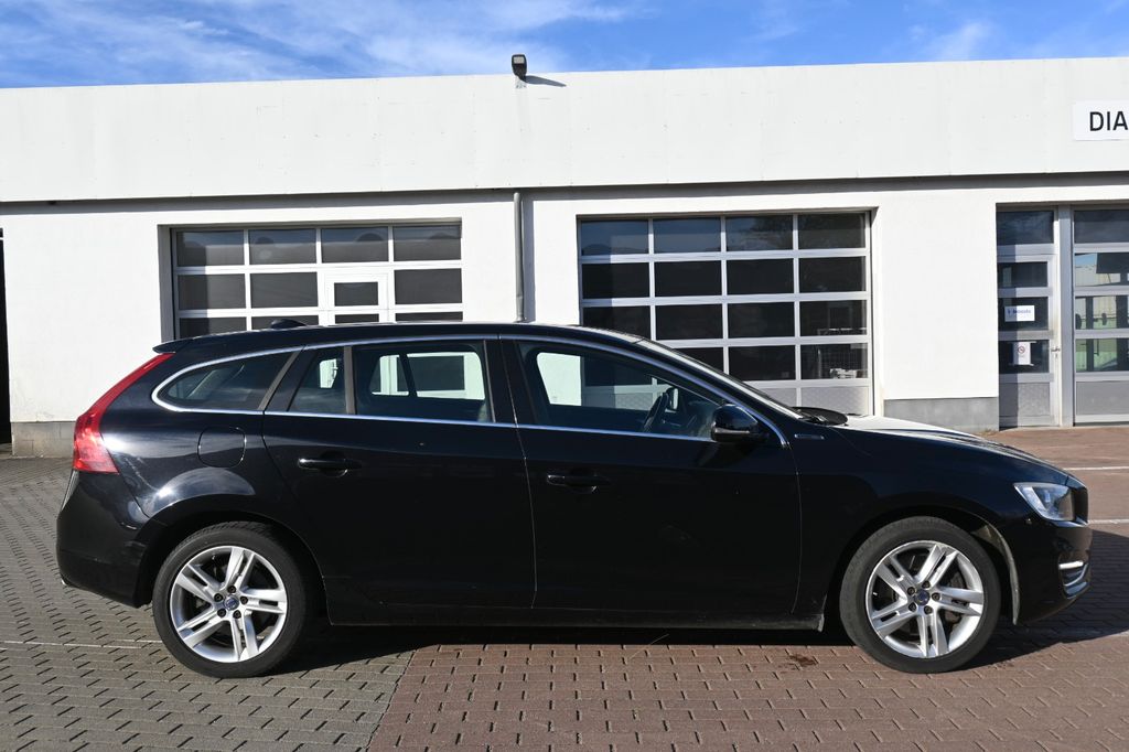 Volvo V60 2015